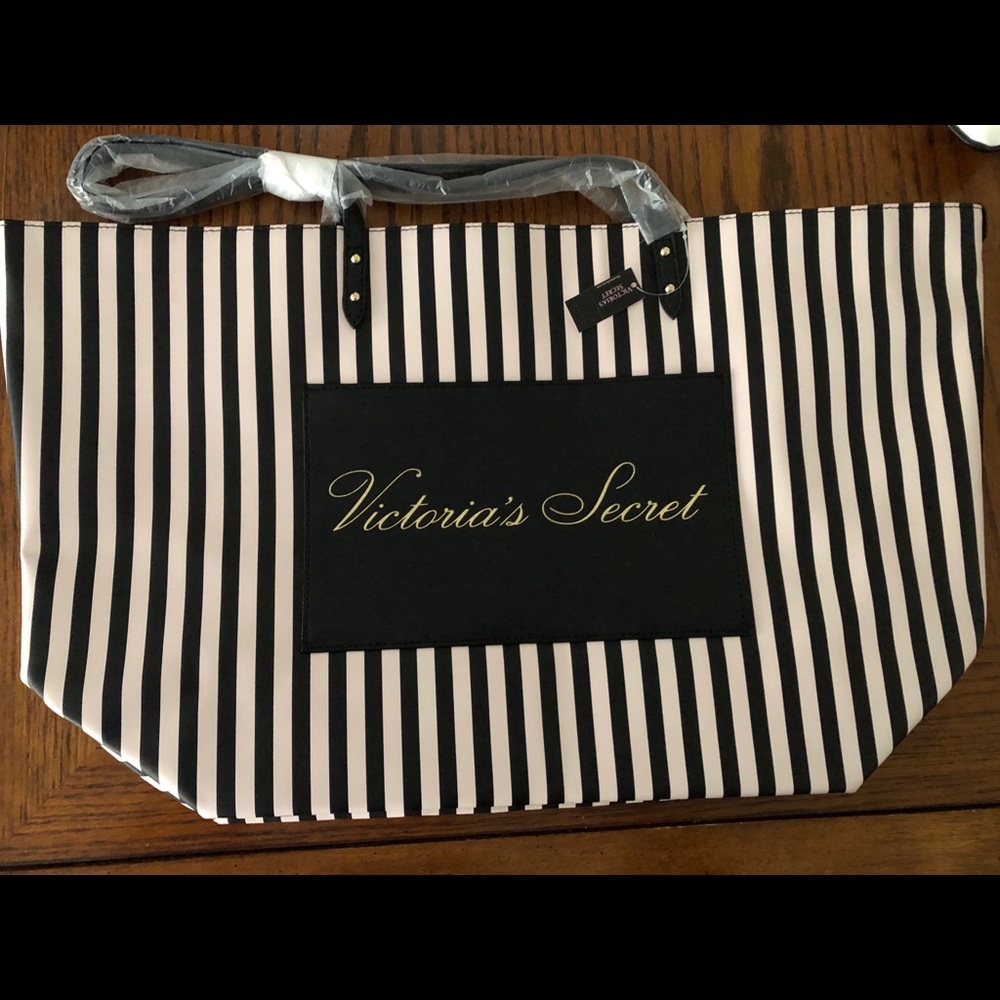 NWT VS Tote